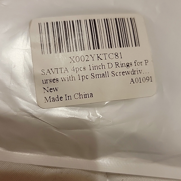 Purse or wallet D Rings w/screwdriver - Picture 2 of 5